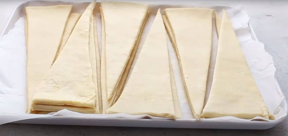 triangular dough sheets