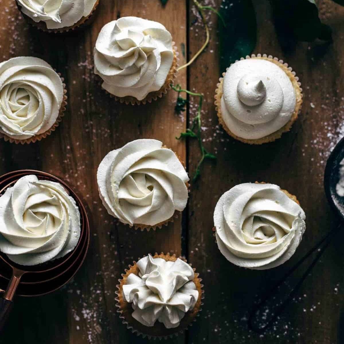 White Chocolate Cupcakes with White Chocolate Frosting Recipe