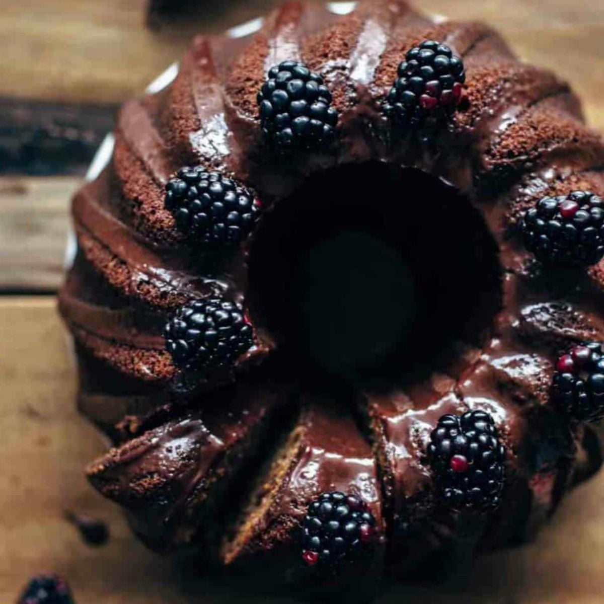 Easy pumpkin bundt cake with Chocolate chips