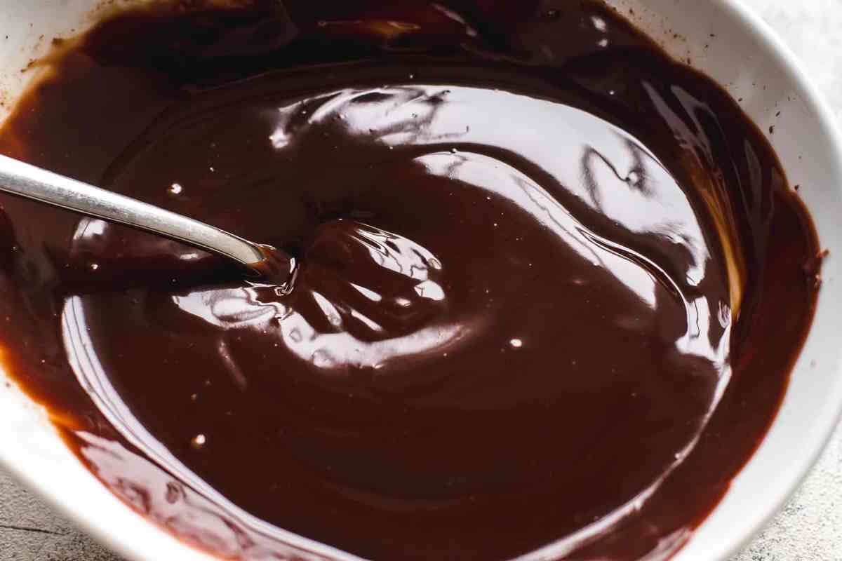 chocolate ganache for chocolate eclairs