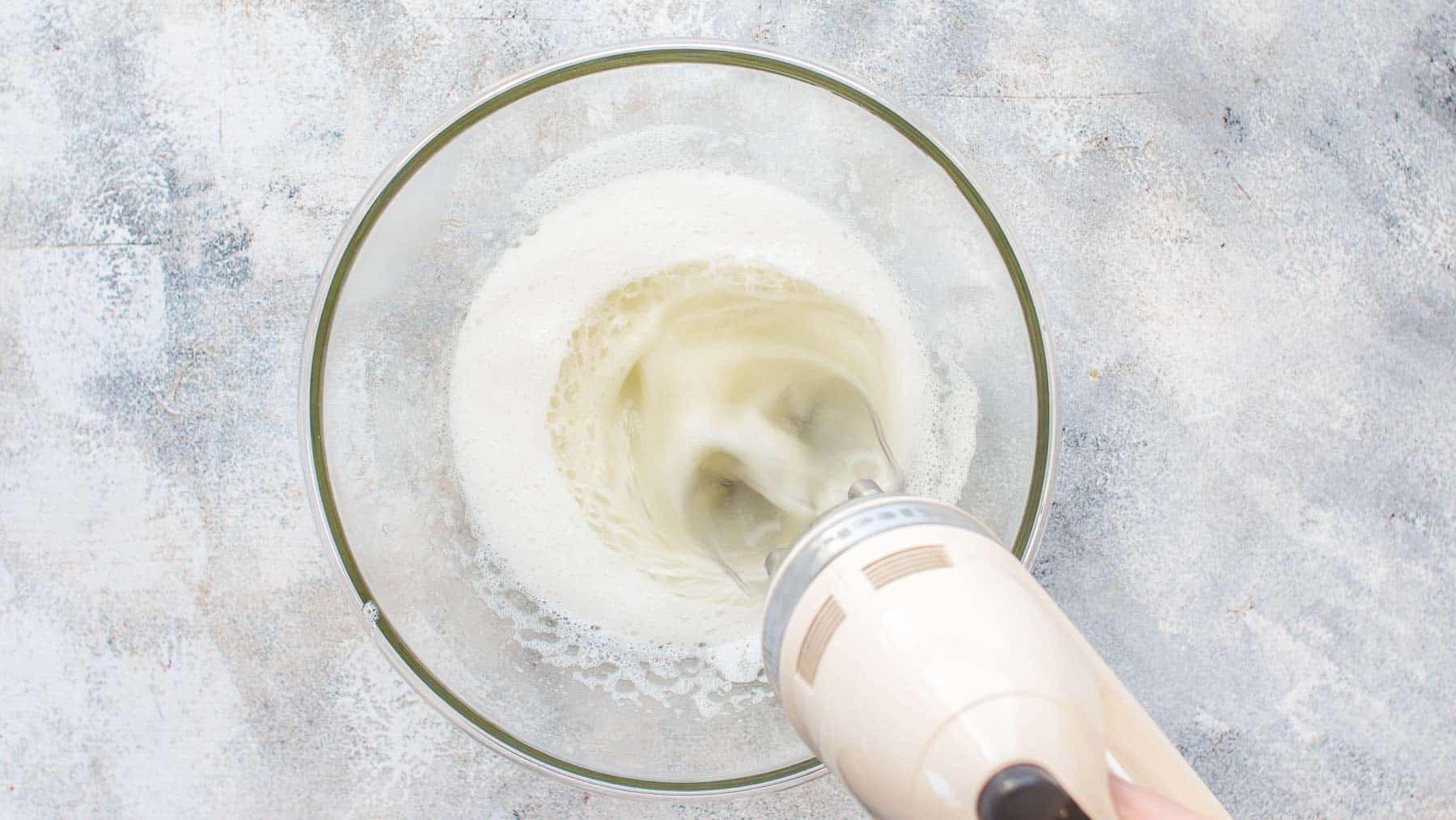 mixing egg whites with electric mixer