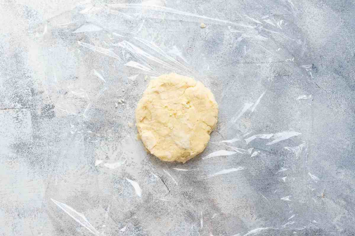 pie crust in plastic wrap