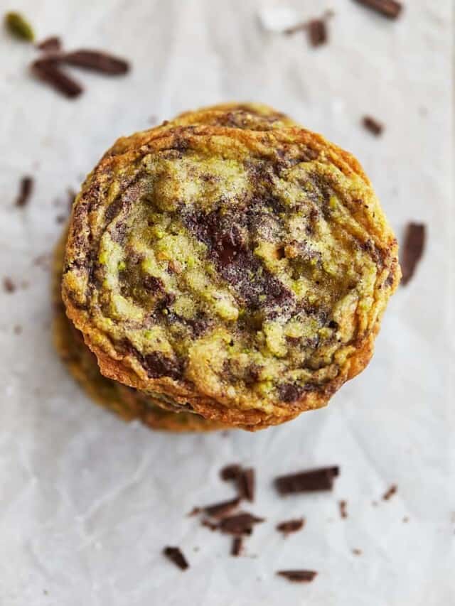 Soft & Chewy Pistachio Chocolate Cookies Recipe