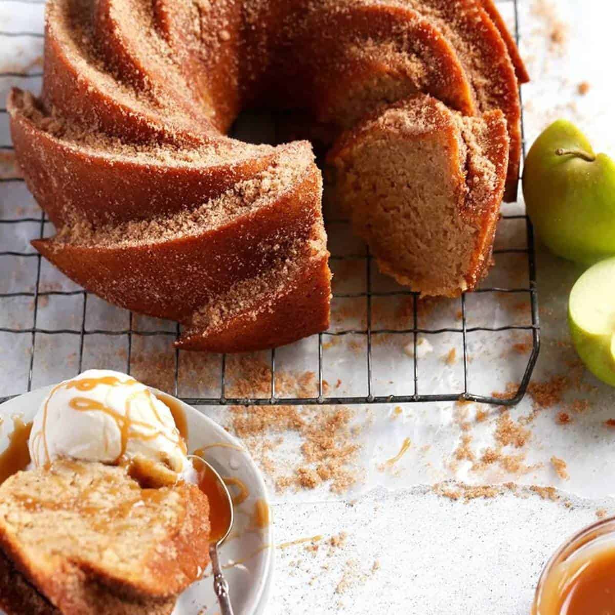 apple cider donut cake