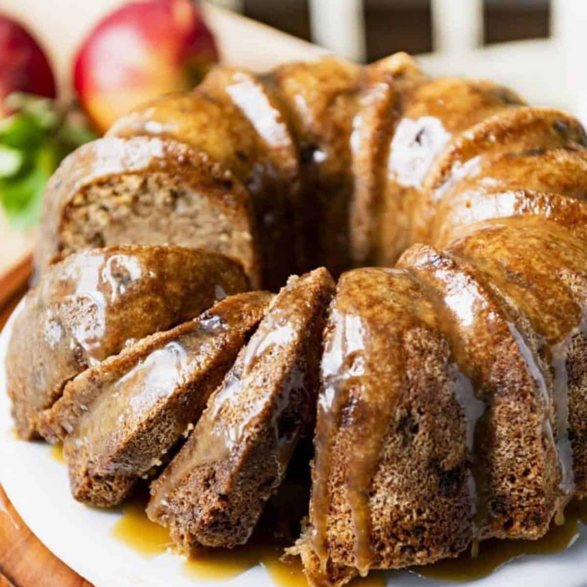 old fashioned fresh apple cake