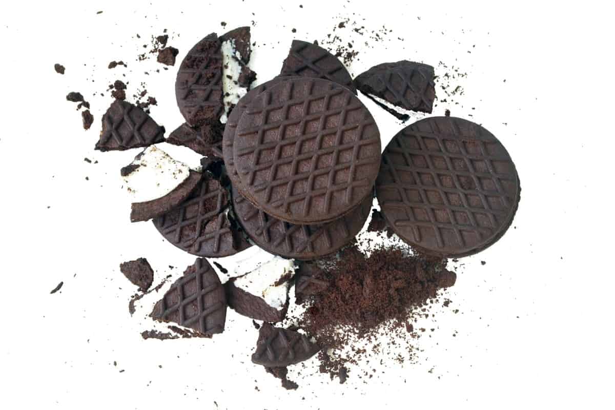 oreos and black cocoa powder