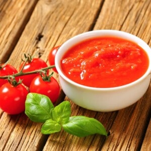 substitute for tomato puree