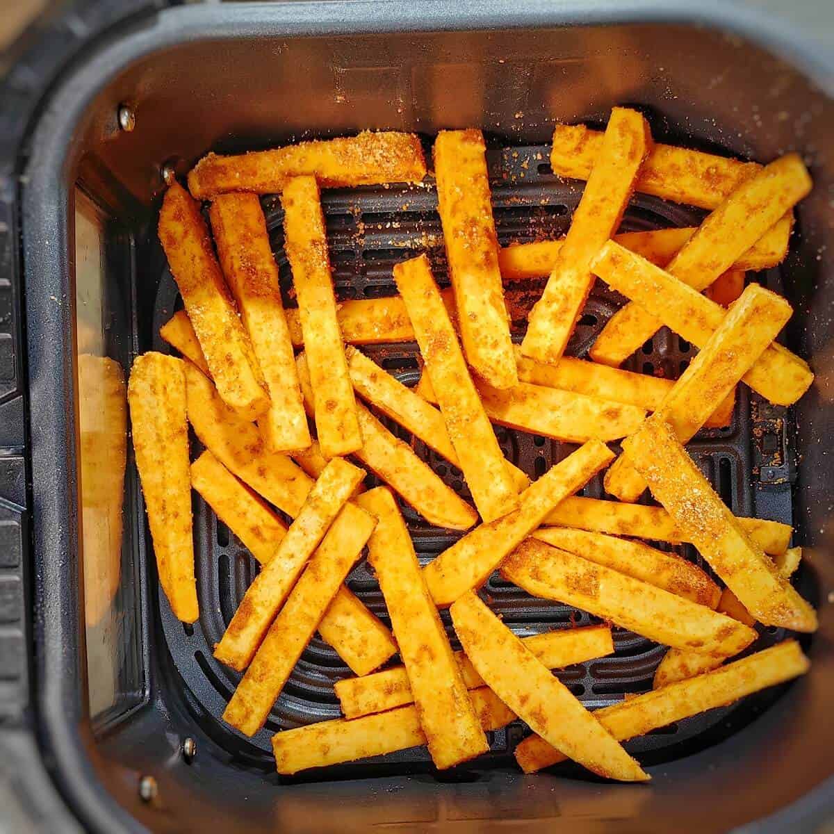 arrange the sweet potato fries evenly