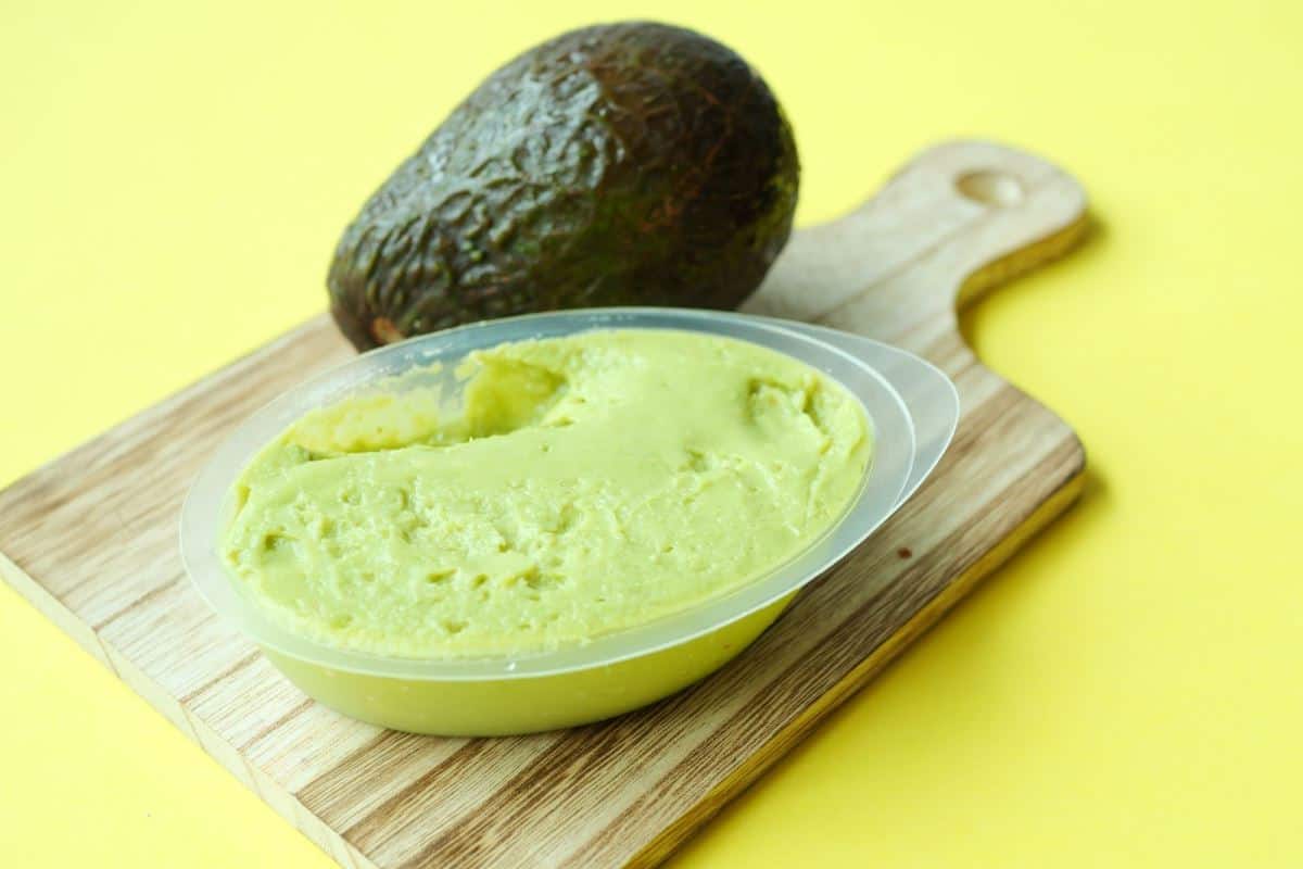 mashed avocado