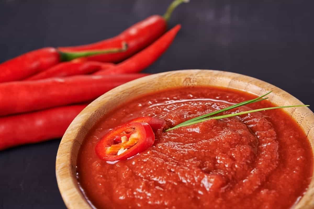 tomato sauce plus chili