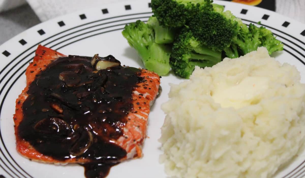 steamed salmon and broccoli