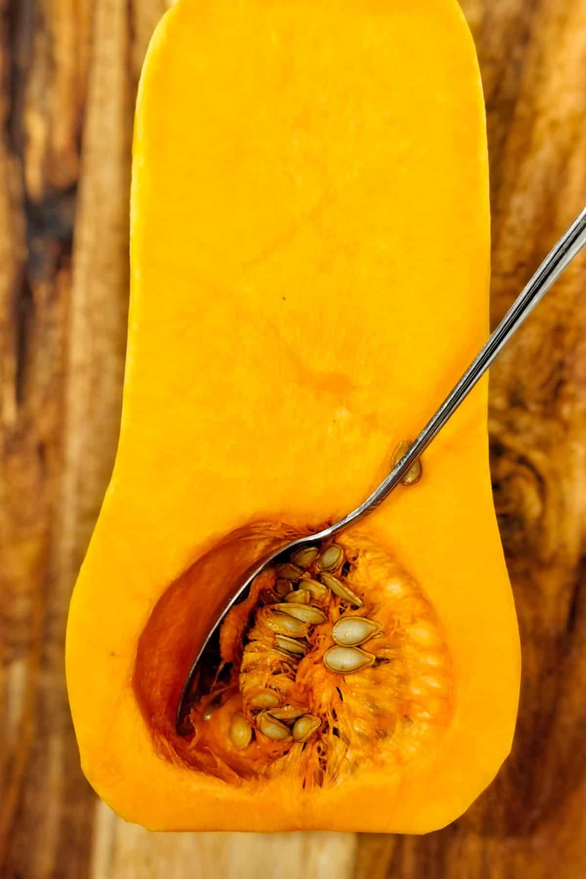 remove seeds of Pumpkin