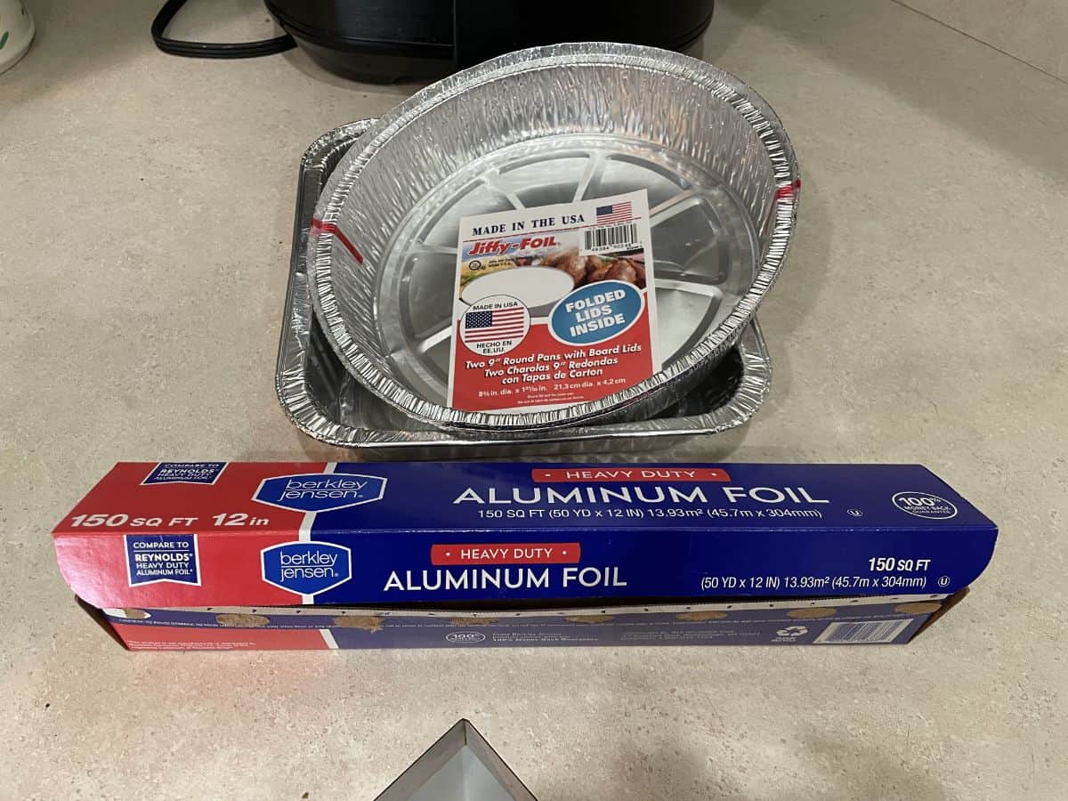 aluminum pan and foil