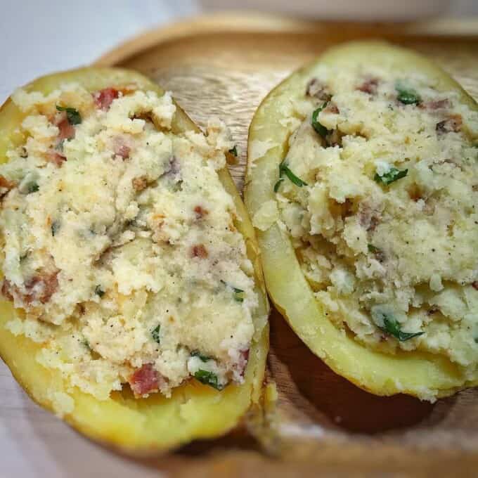 potato halves with filling mixture