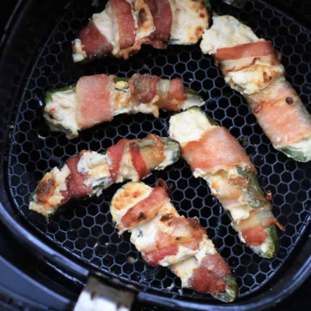 keto air fryer jalapenฬos