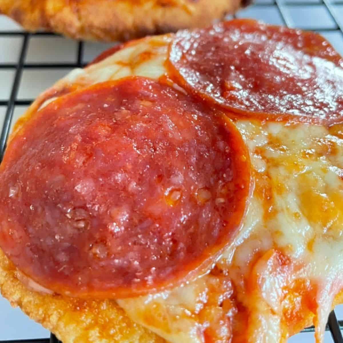 keto air fryer pizza