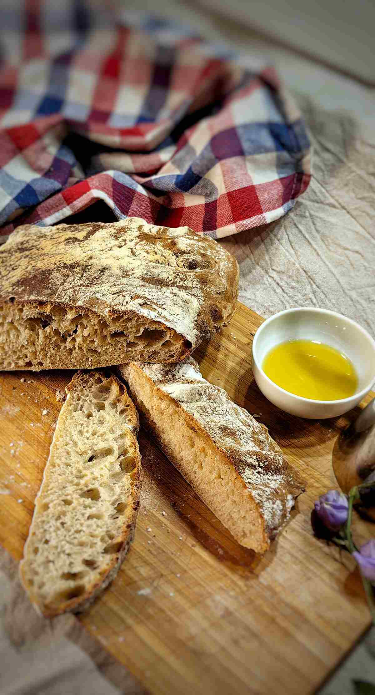 sliced ciabatta with olive oil in small bowl