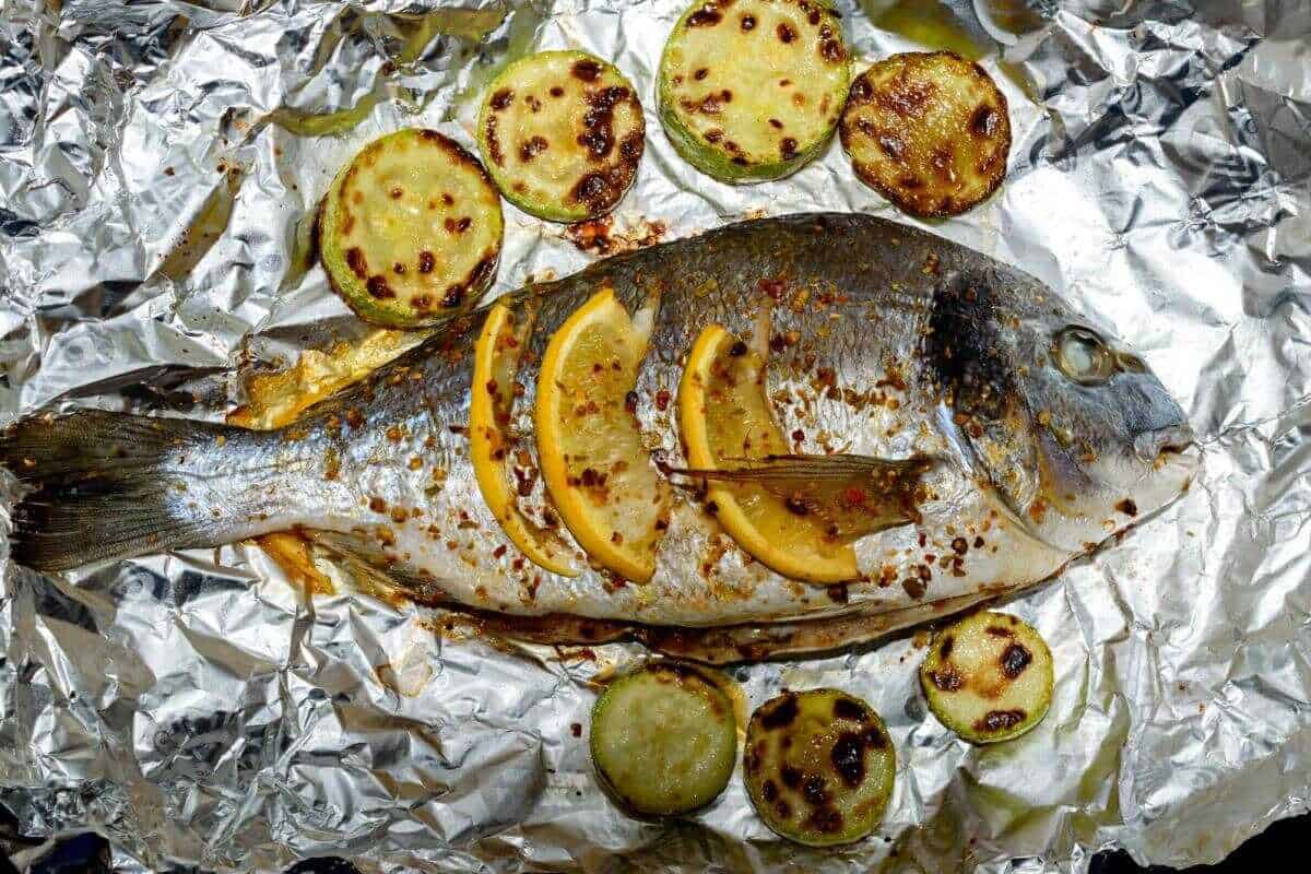 golden spar fish with spices