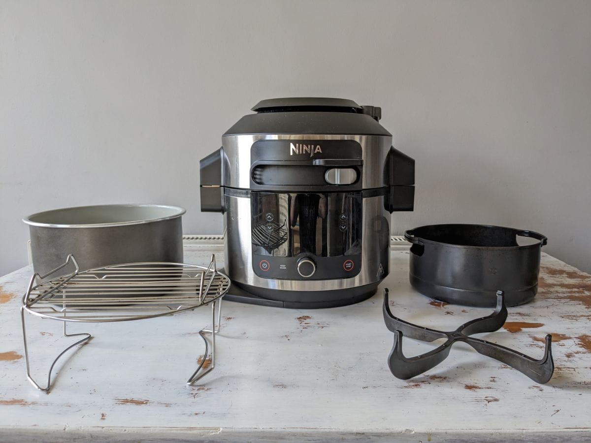 Ninja Foodi 11-in-1 Smartlid Multicooker