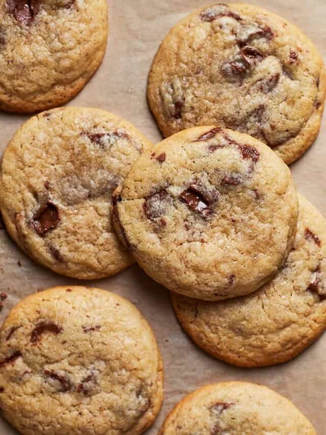 Chocolate Chip Sourdough Cookies (Made With Sourdough Discard!)