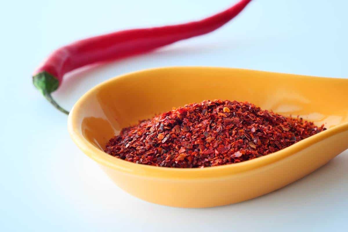 crushed red pepper flakes