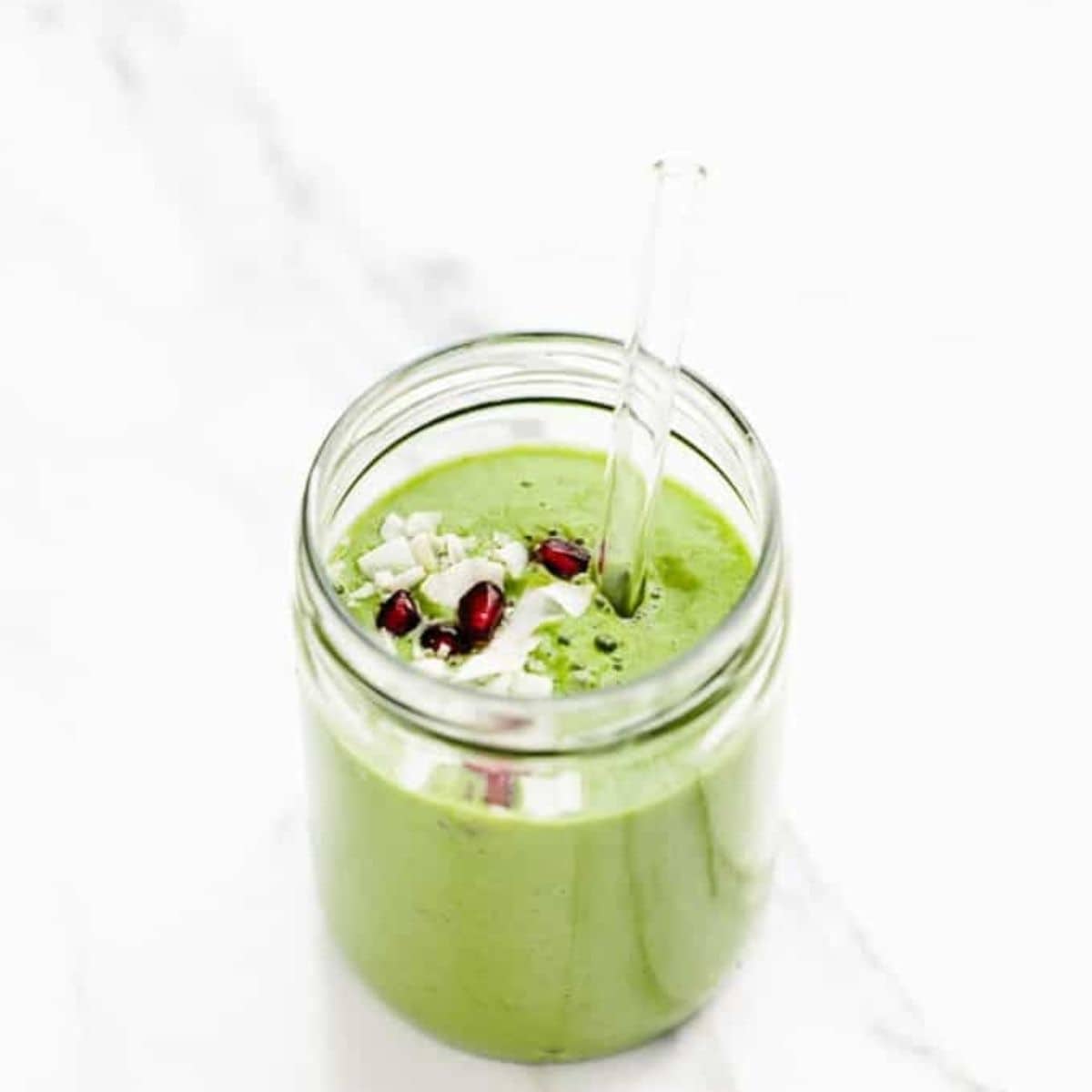 A healthy and delightul purposeful pear green smoothie.