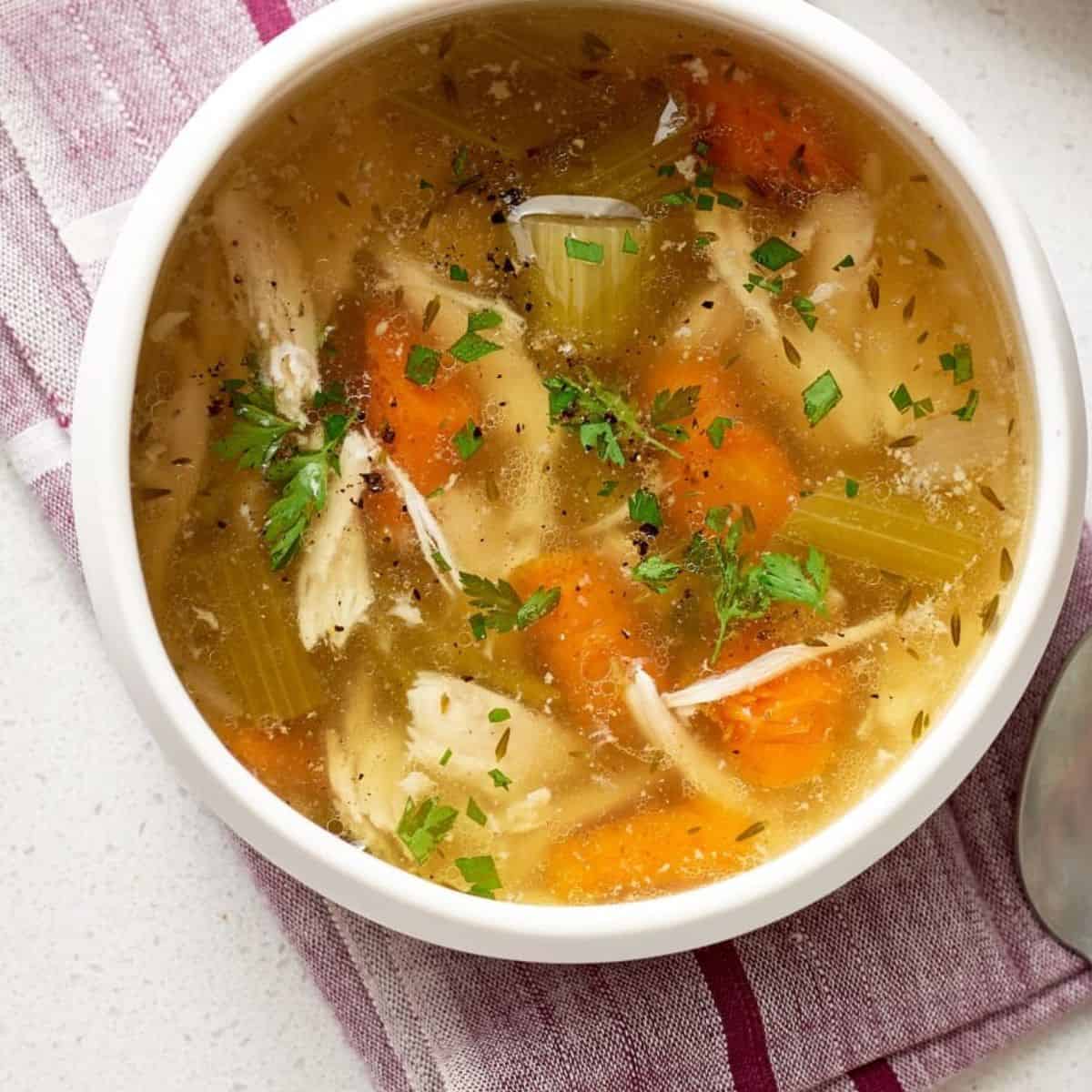 A warm and comforting slow cooker white chicken soup. 