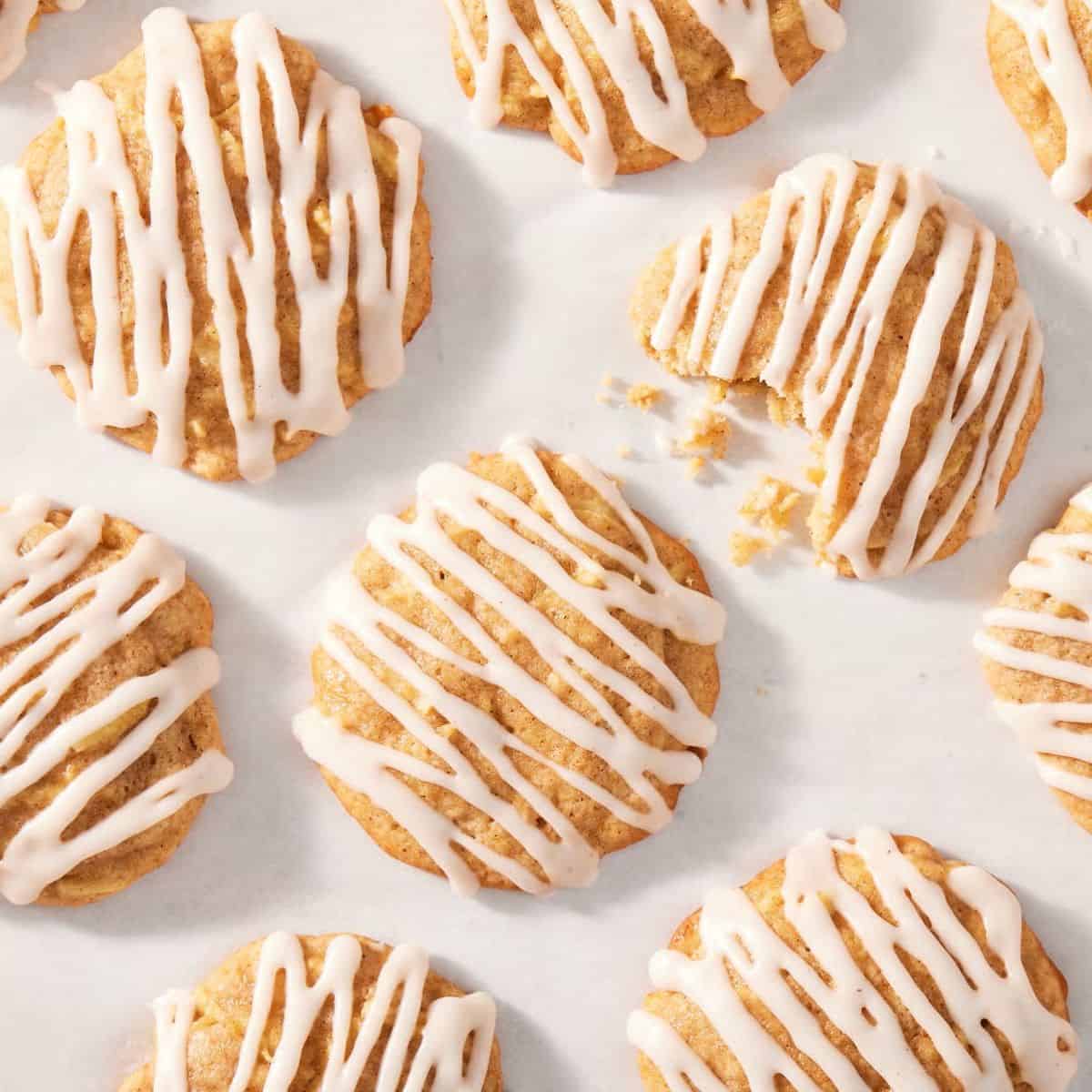 A scrumptious treat with apple cookies.