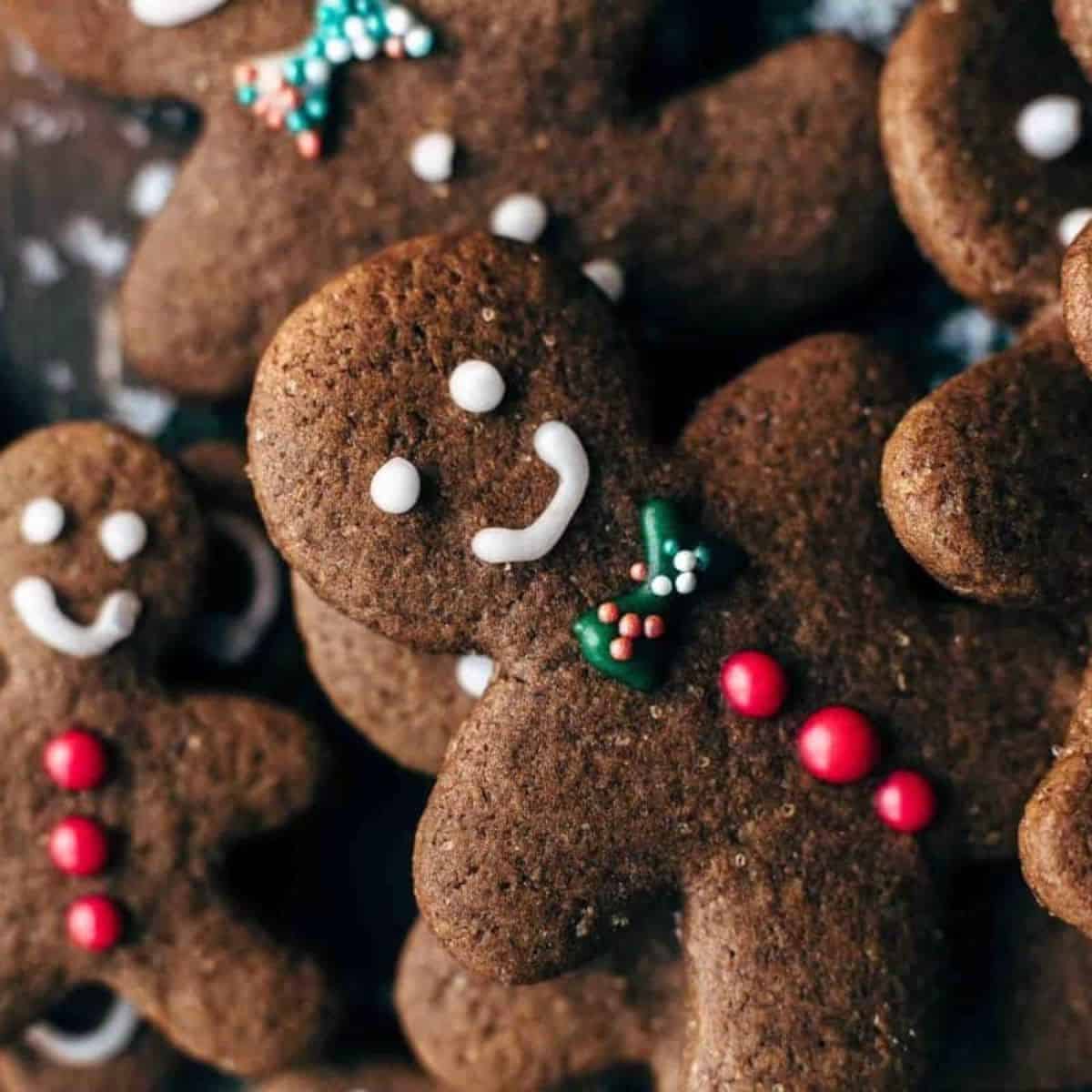 Soft and Chewy Gingerbread Man Cookies Recipe