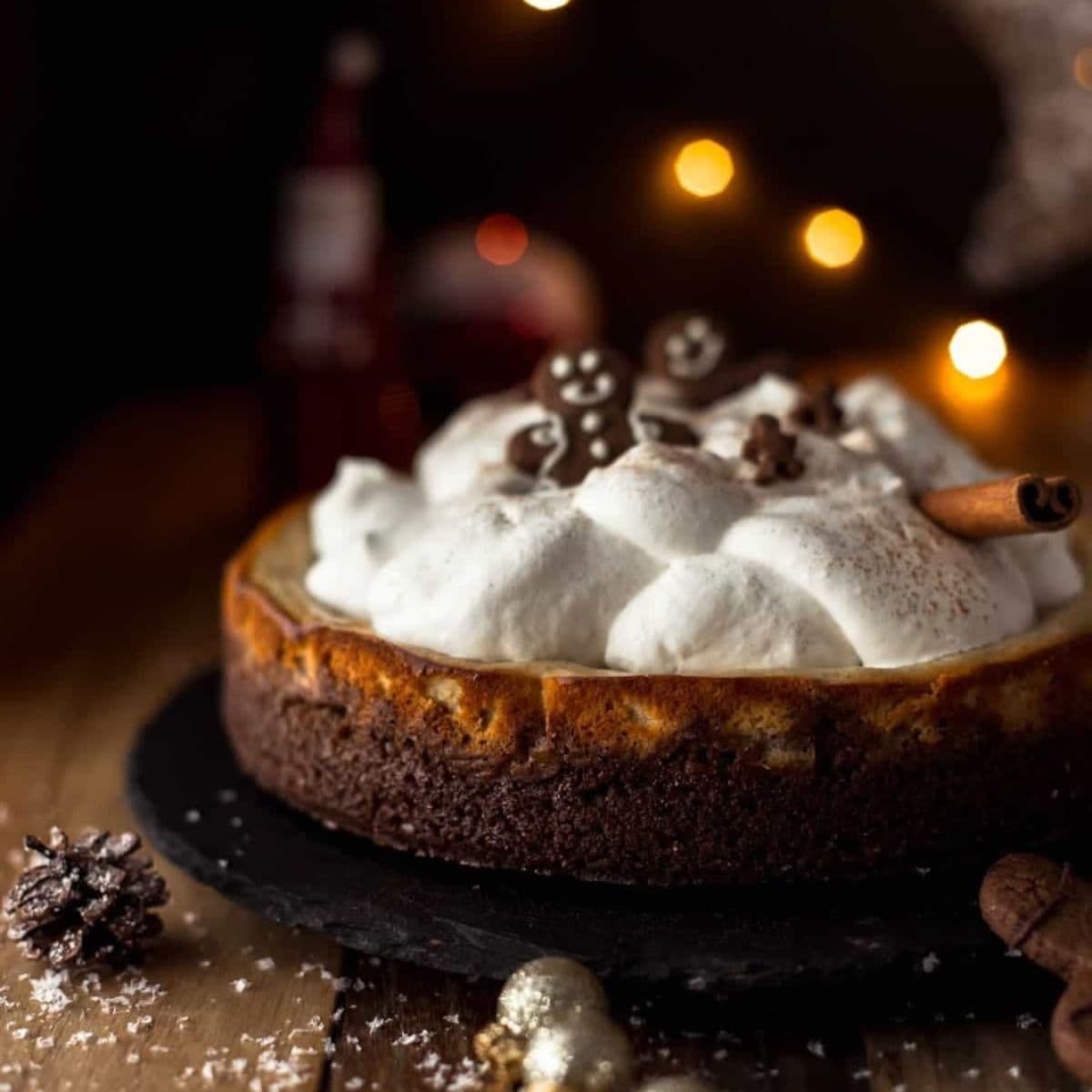 A tasty and yummy eggnog cheesecake with gingerbread crust. 