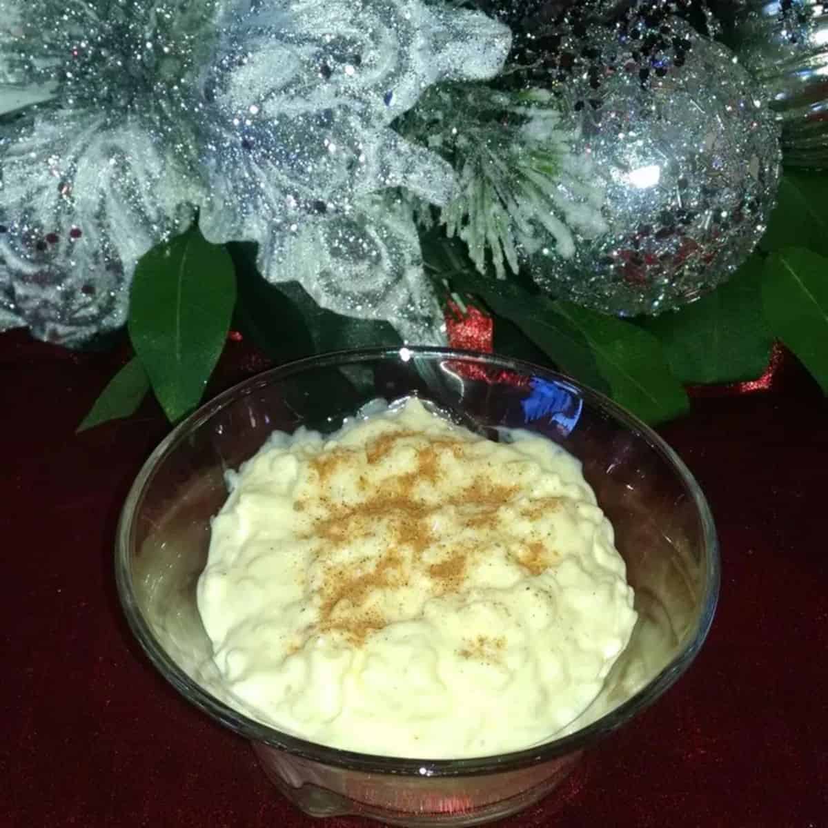 A scrumptious delight featuring eggnog rice pudding. 