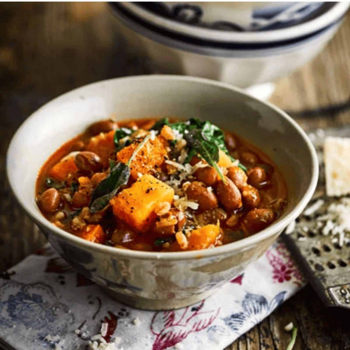 A savory Italian Borlotti Bean, Pumpkin, and Farro Soup for you to try this fall. 