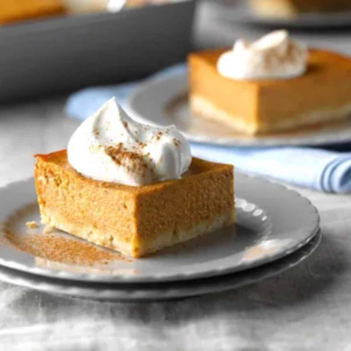 A soft and creamy delight with pumpkin shortbread dessert.