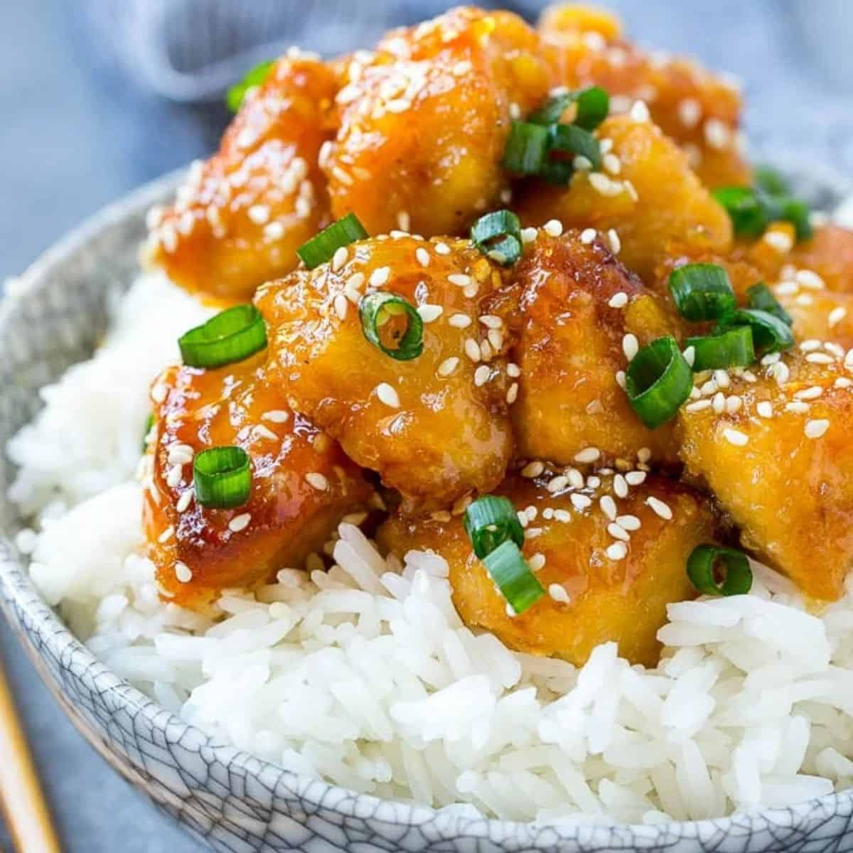 A yummy delight with 5-ingredient crockpot orange chicken.