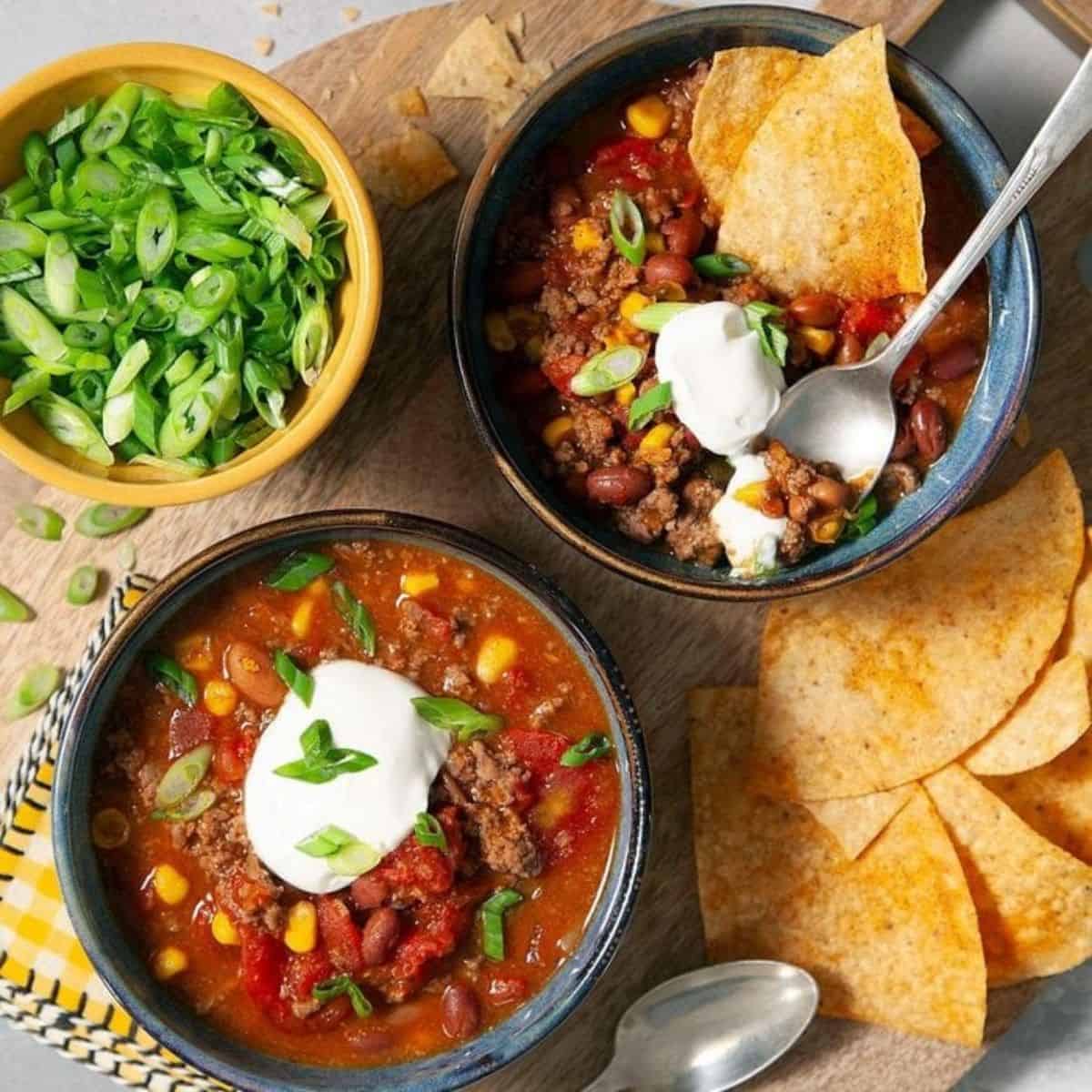 A yummy and appetizing simple taco soup for you to enjoy!
