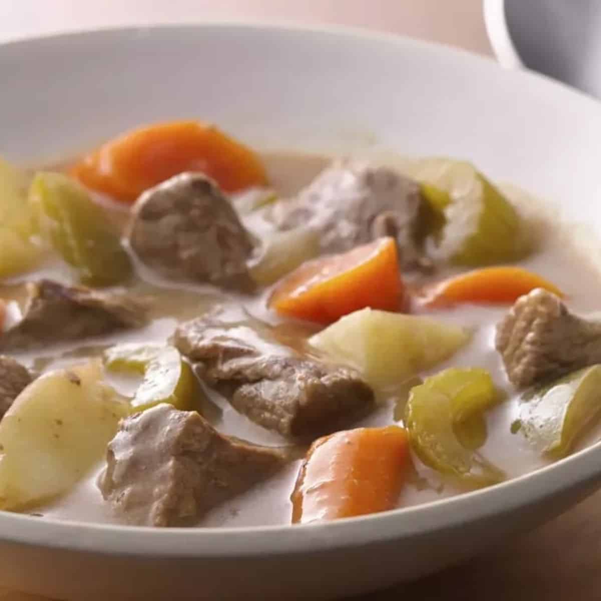 A yummy meal with classic beef stew. 
