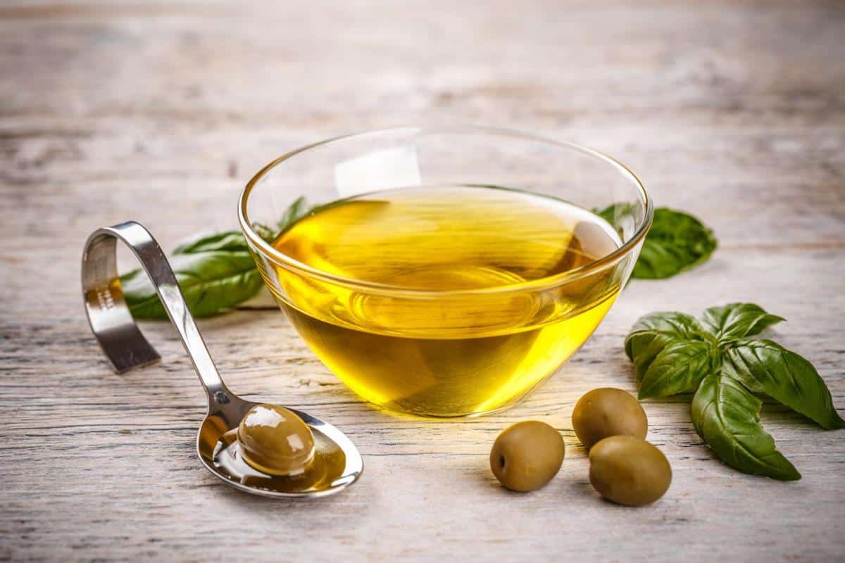 bowl with olive oil