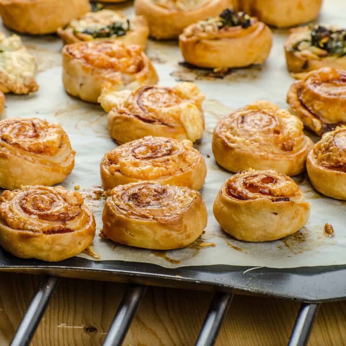 canapes puff pastry