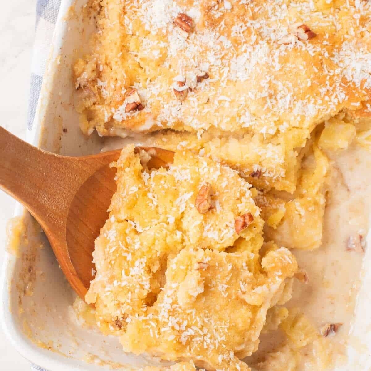 top view coconut pineapple dump cake