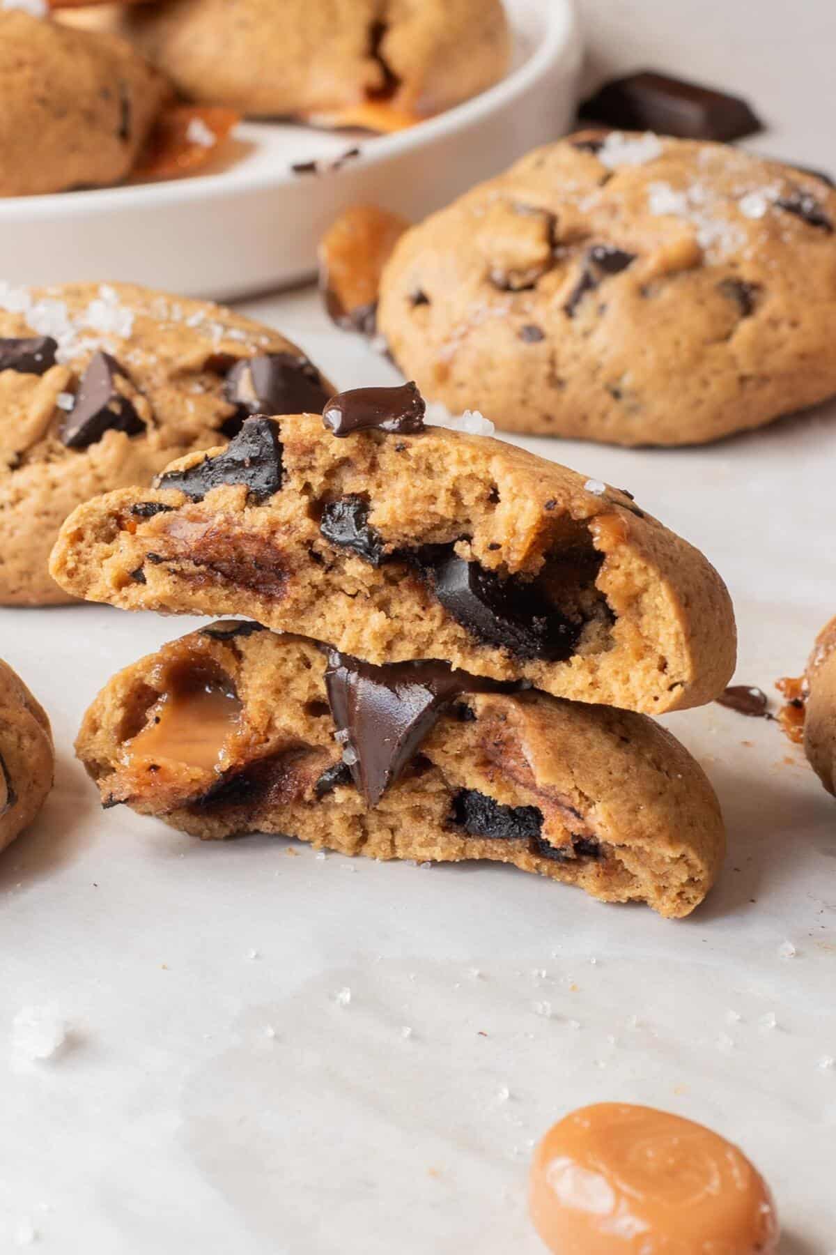 salted caramel chocolate chunk cookies