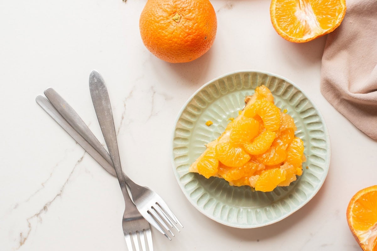 upside down mandarin cake