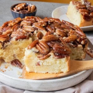 upside down pecan cake