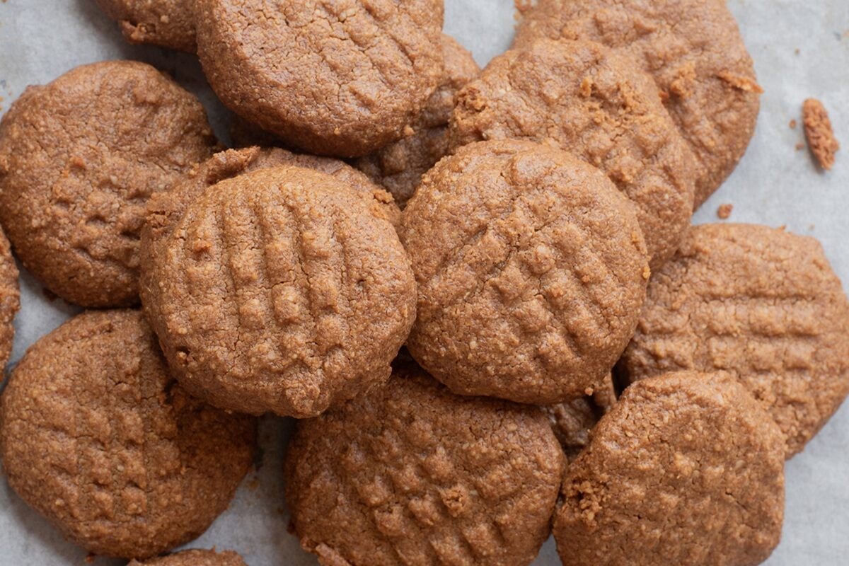 almond flour peanut butter cookies