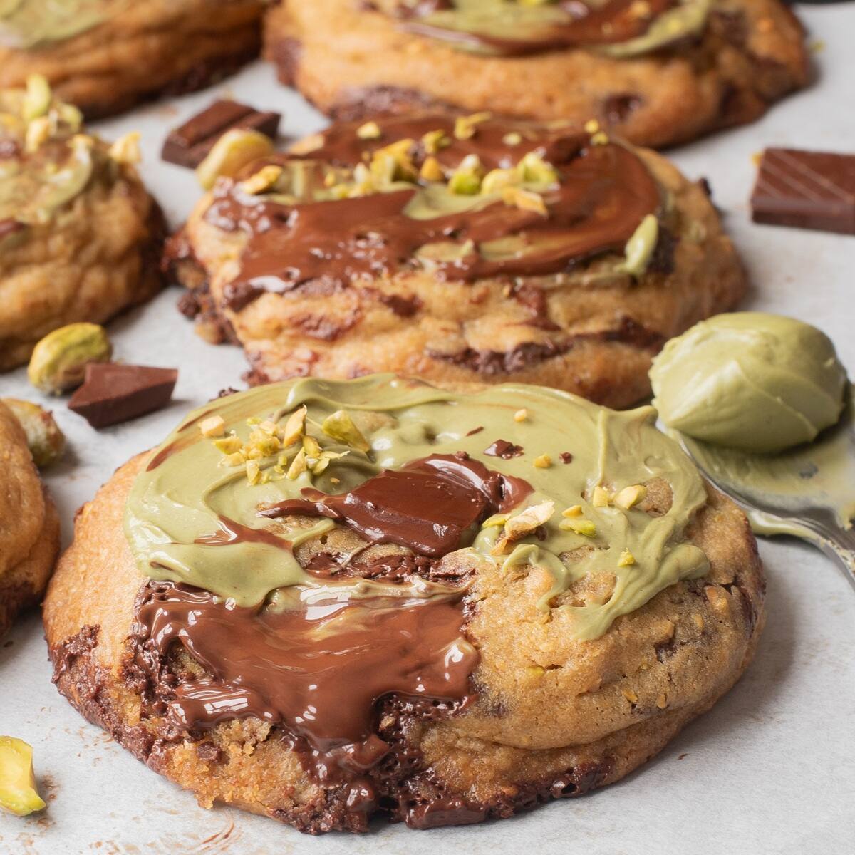 pistachio cream chocolate chip cookies